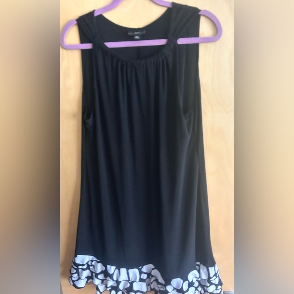 Elegant Black Sleeveless Dress
